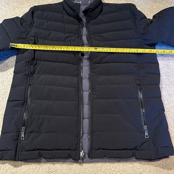 NAUTICA Men’s Reversible Quilted Puffer Jacket Black/Gray - Picture 11 of 12